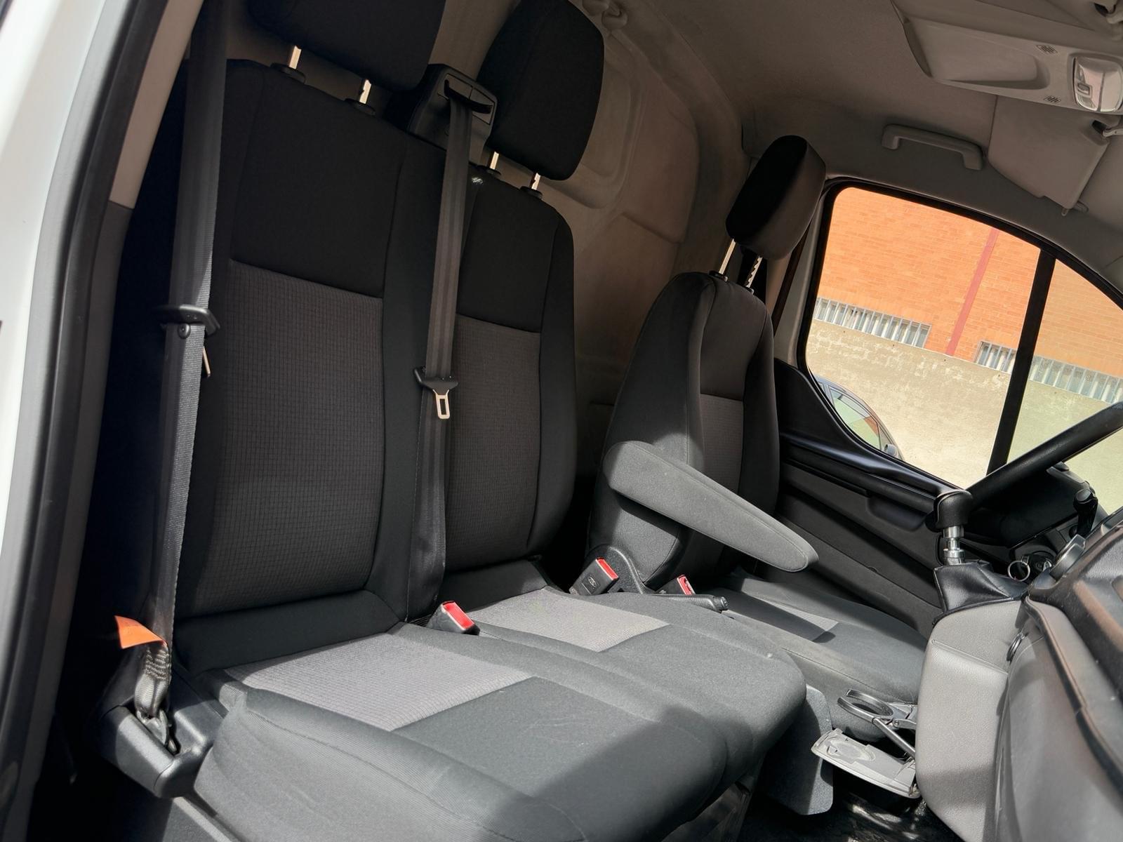 FORD TRANSIT CUSTOM VAN 2.0 TDCI 77KW 260 L1 AMBIENTE 12 