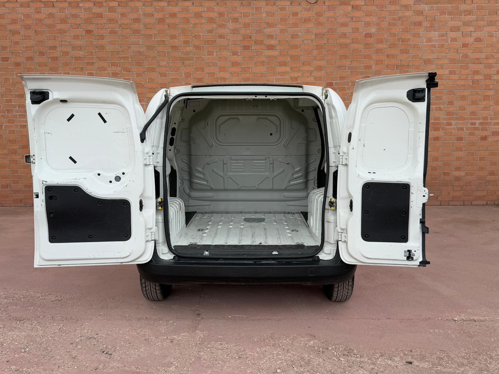 FIAT FIORINO CARGO BASE 1.3 MJET 59KW (80CV) E6 9 