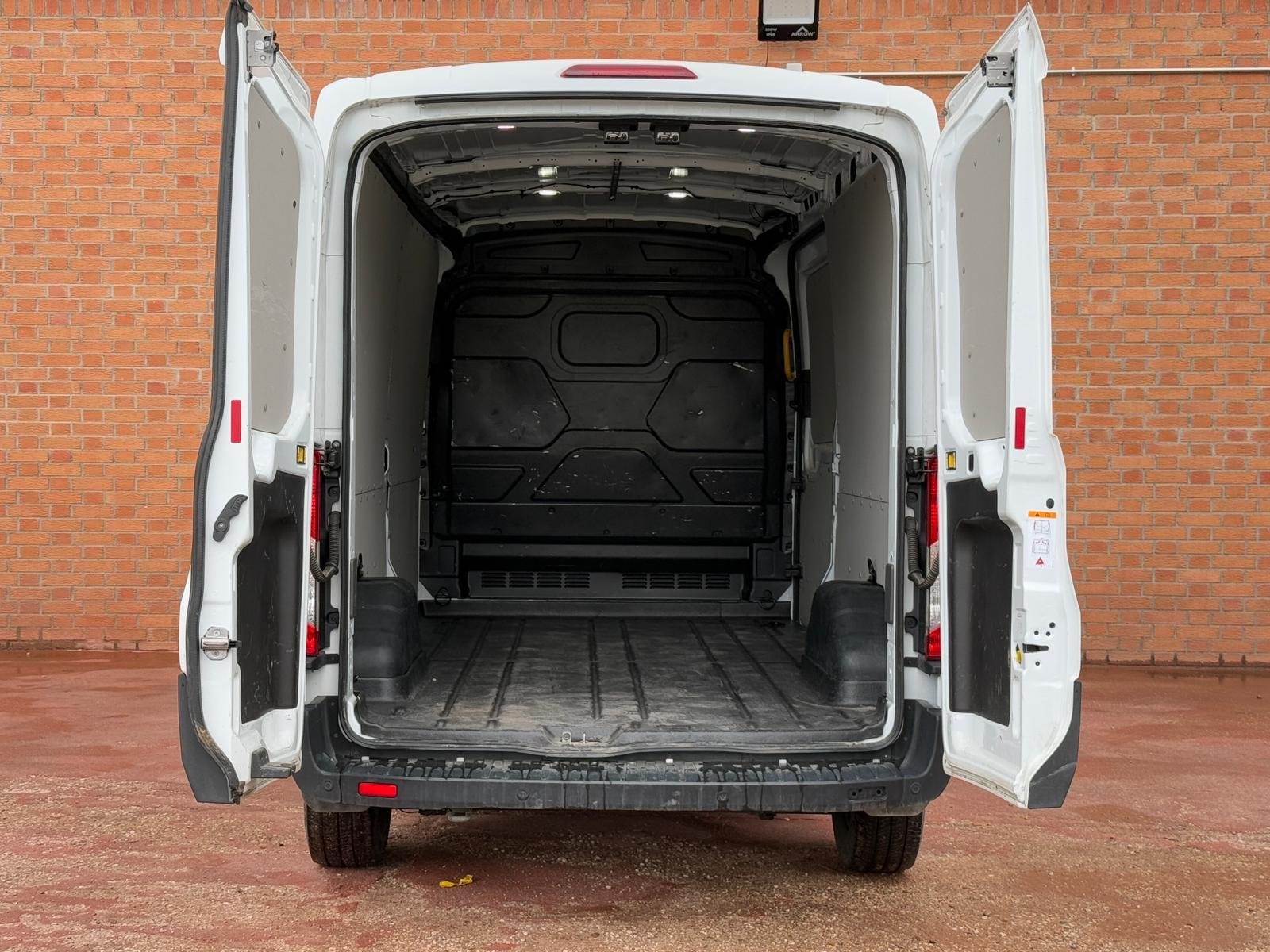 FORD TRANSIT  350 96KW L3H2 VAN TREND FWD 9 