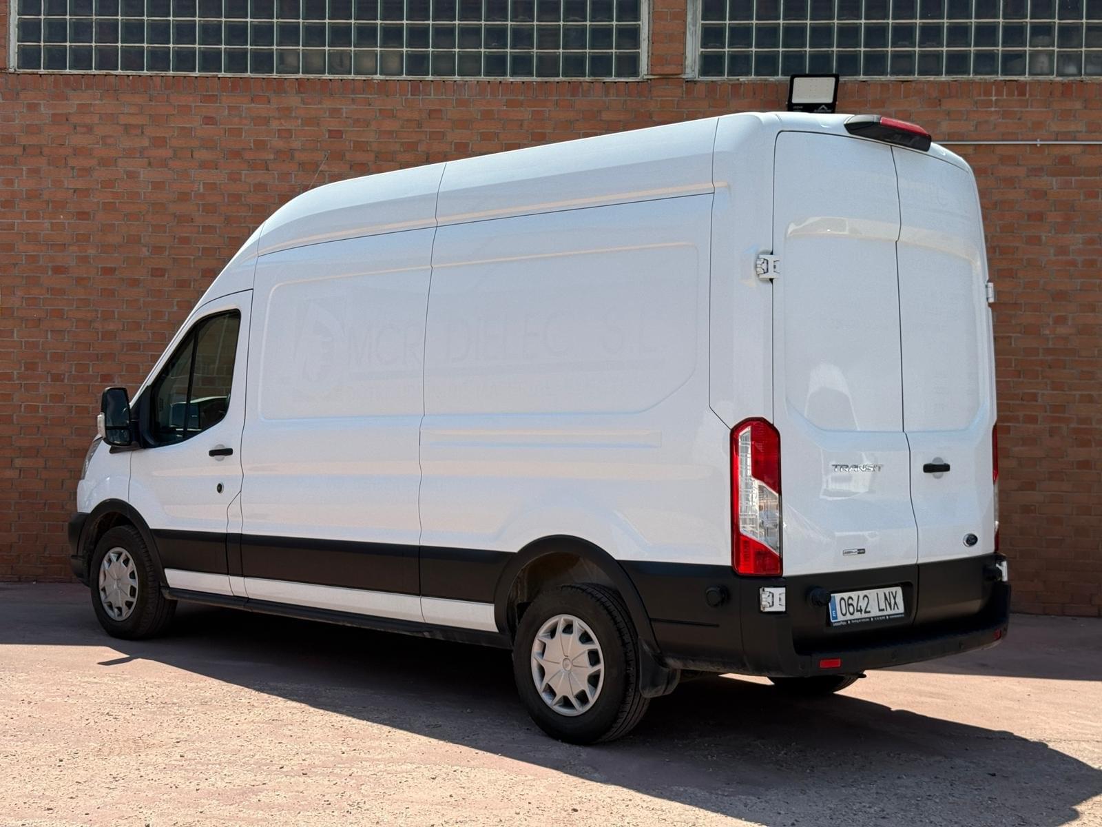 FORD TRANSIT  350 96KW L2H3 VAN TREND FWD MHEV 4 