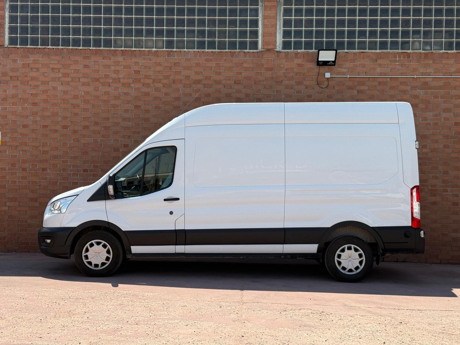 FORD TRANSIT  350 96KW L2H3 VAN TREND FWD MHEV 5 