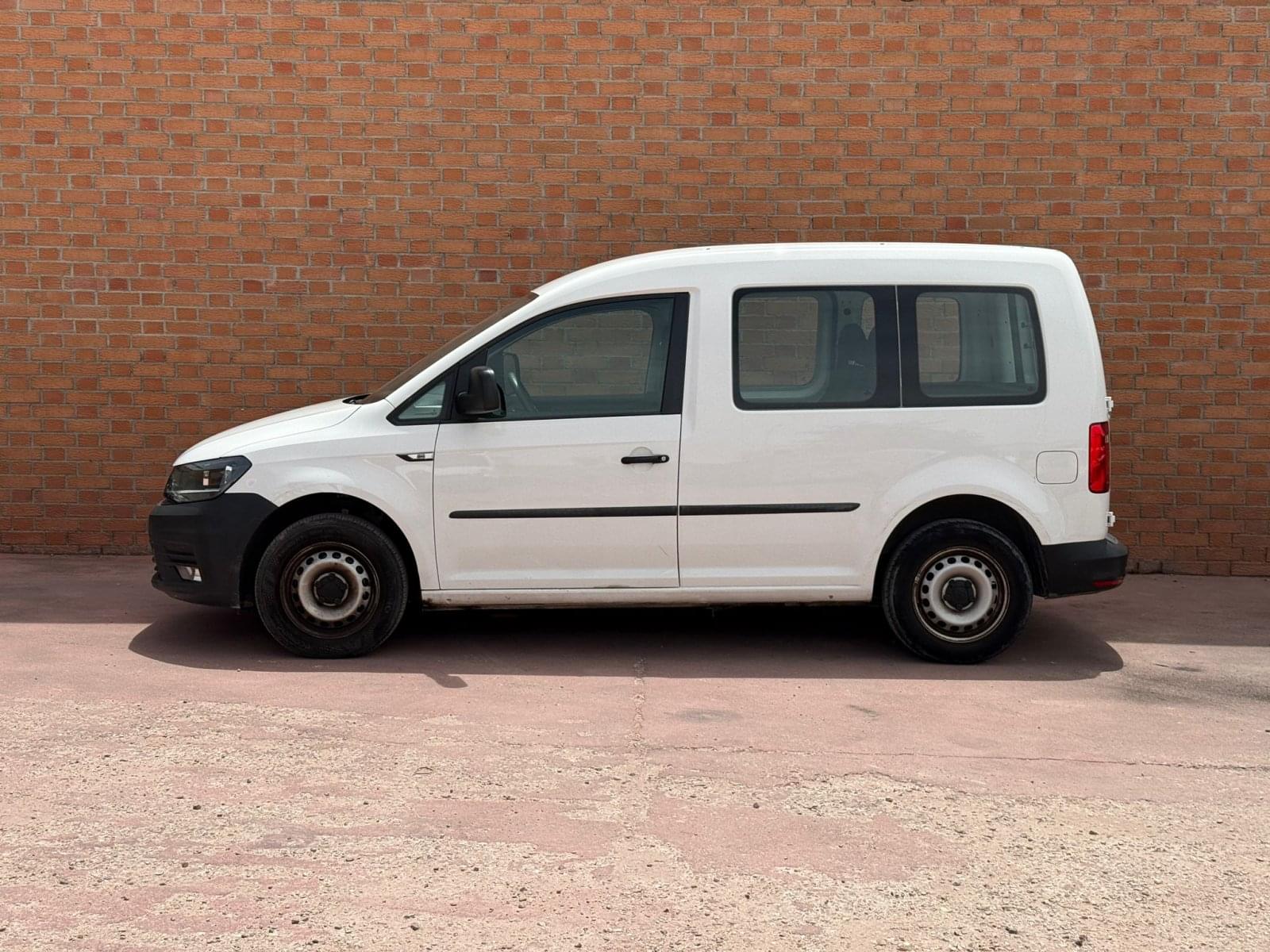 VOLKSWAGEN CADDY KOMBI 2.0 TDI 55KW BMT (75CV) BUSINESS 5 