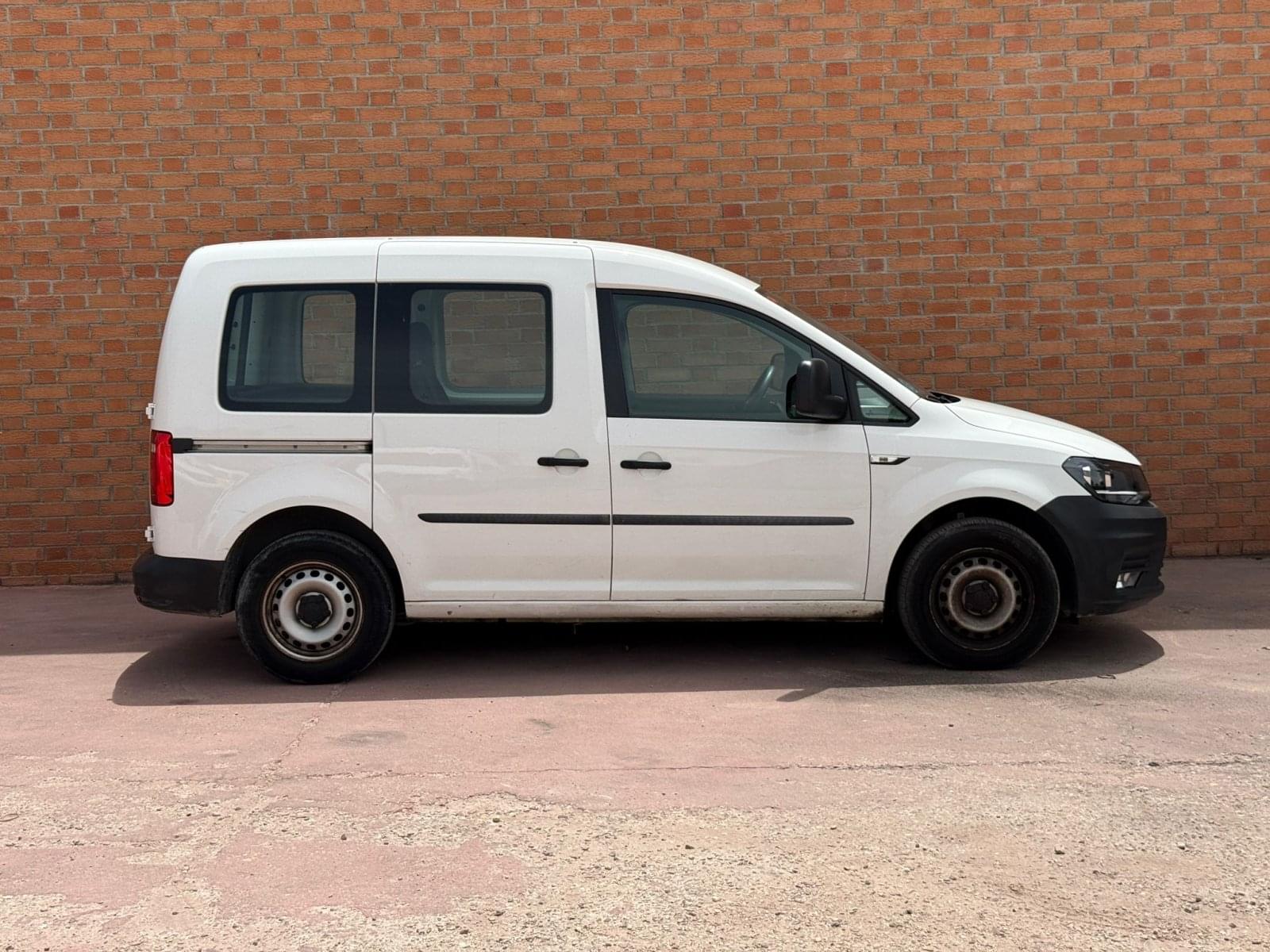 VOLKSWAGEN CADDY KOMBI 2.0 TDI 55KW BMT (75CV) BUSINESS 3 