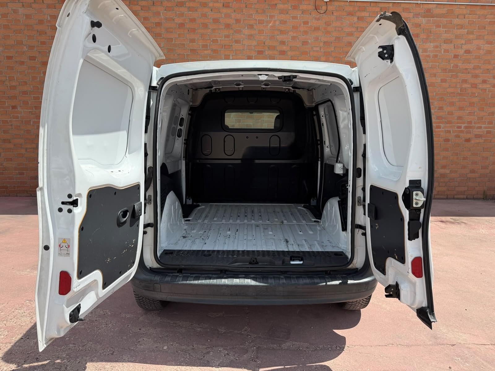 RENAULT KANGOO FURGON PROFESIONAL BLUE DCI 59 KW (80CV) 9 