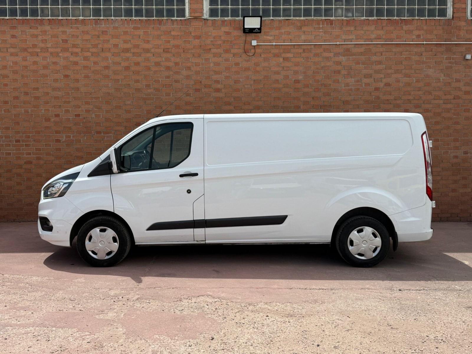 FORD TRANSIT CUSTOM VAN 2.0 TDCI 77KW 300 L2 TREND 7