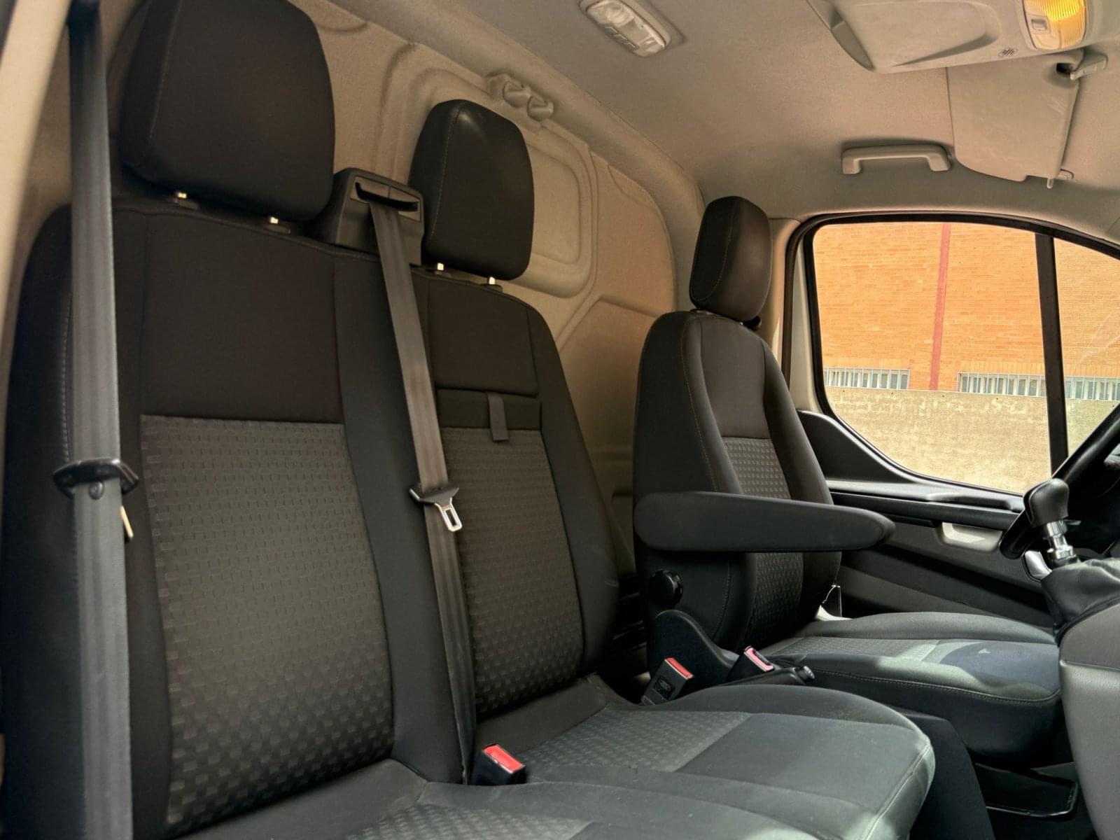 FORD TRANSIT CUSTOM VAN 2.0 TDCI 77KW 300 L2 TREND 12