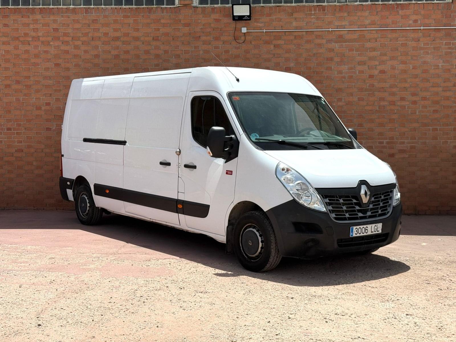 RENAULT MASTER 3T5 VAN STD FWD 130 E6 L3H2 4
