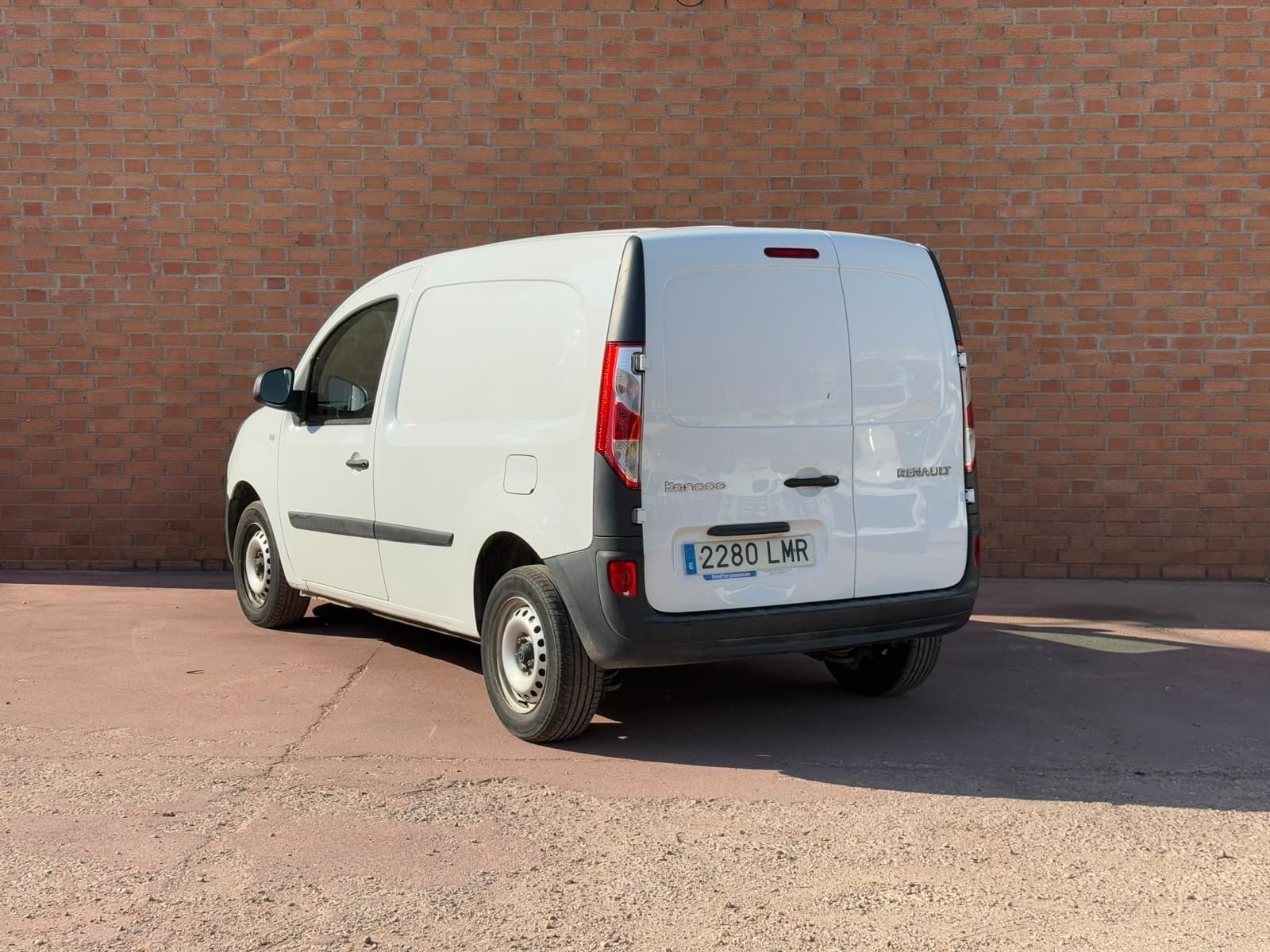 RENAULT KANGOO FURGON PROFESIONAL BLUE DCI 59 KW (80CV) 7