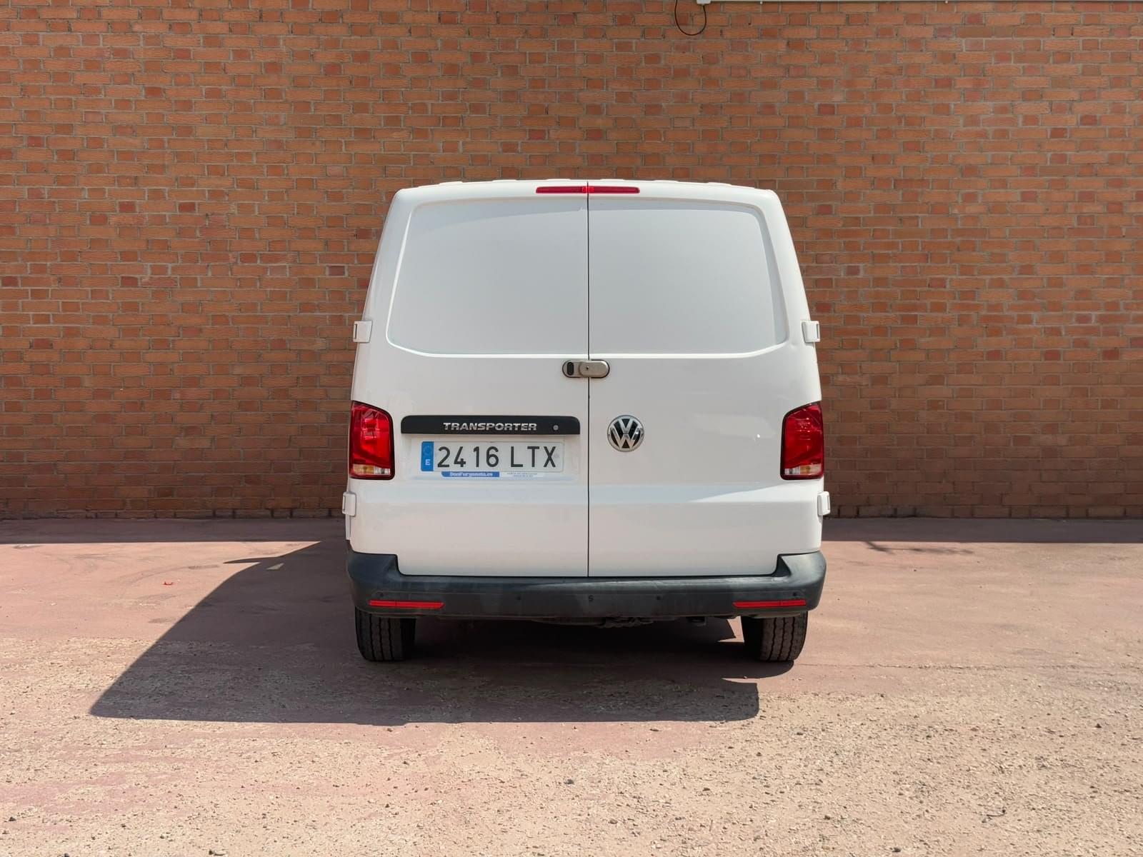 VOLKSWAGEN TRANSPORTER FG. CORTO TN 2.0 TDI 81KW (110CV) TALLER 8