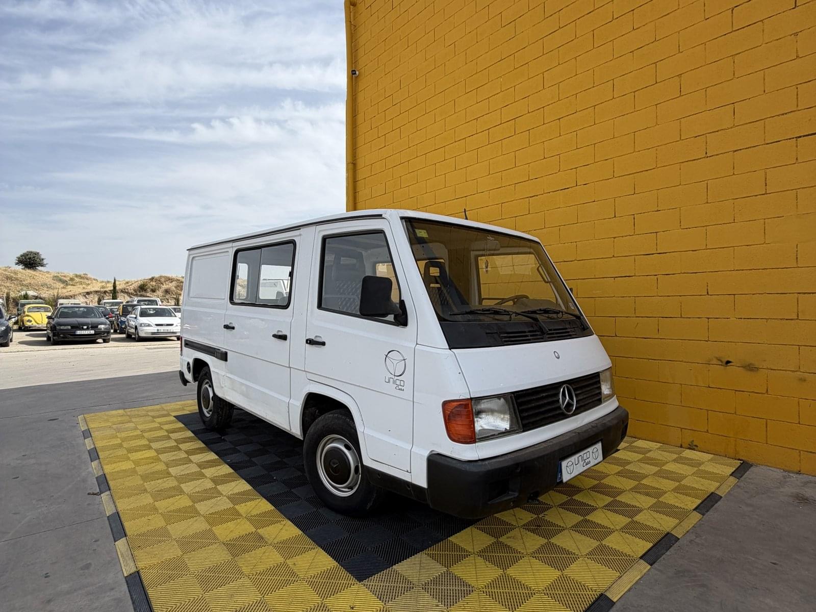 imagen de MERCEDES MB 100D - REF: 00015
