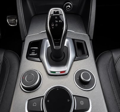 ALFA ROMEO STELVIO 2.2 D 190CV SPRINT RWD 2021 de segunda mano