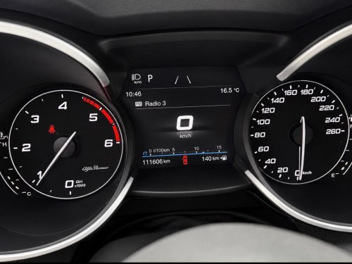 ALFA ROMEO STELVIO 2.2 D 190CV SPRINT RWD 2021 de segunda mano