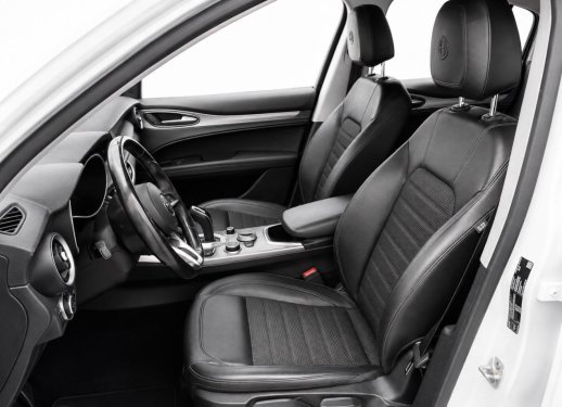 ALFA ROMEO STELVIO 2.2 D 190CV SPRINT RWD 2021 de segunda mano