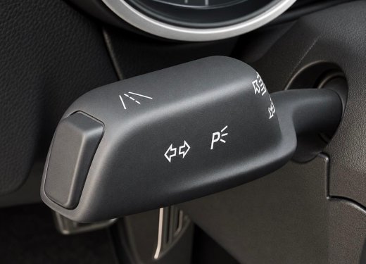 ALFA ROMEO STELVIO 2.2 D 190CV SPRINT RWD 2021 de segunda mano