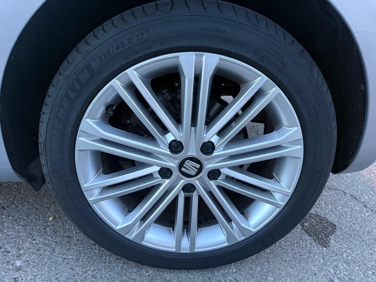 SEAT LEÓN 2.0 TDI DSG EXCELLENCE 19 