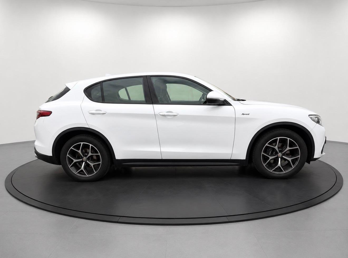 ALFA ROMEO STELVIO 2.2 D 190CV SPRINT RWD 6