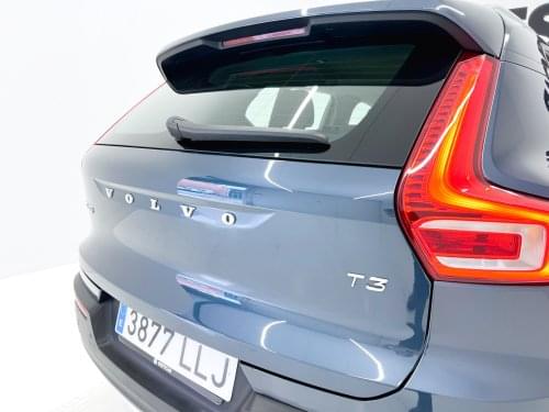 VOLVO XC40 BUSINESS PLUS T3 163CV AT8 2020 de segunda mano