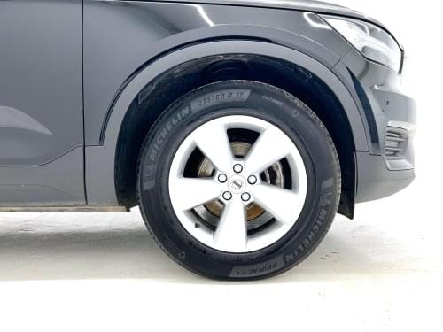 VOLVO XC40 T3 163CV 2020 de segunda mano