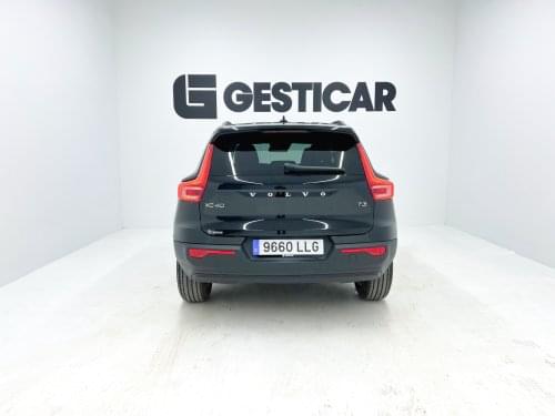 VOLVO XC40 T3 163CV 2020 de segunda mano