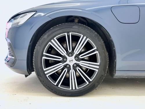 VOLVO V60 INSCRIPTION AWD 2.0 T6 340 2021 de segunda mano