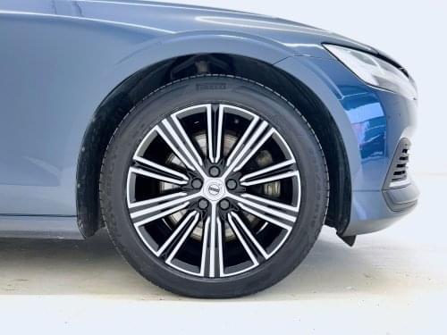 VOLVO V60 INSCRIPTION AWD 2.0 T6 340 2021 de segunda mano