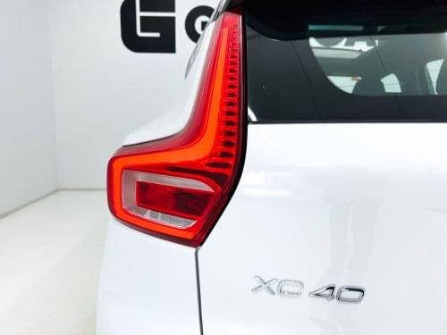 VOLVO XC40 1.5 T4 TWIN RECHARGE R-DESIGN AUTO 2020 de segunda mano