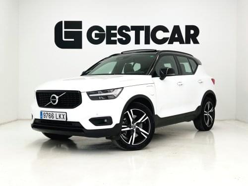 VOLVO XC40 1.5 T4 TWIN RECHARGE R-DESIGN AUTO 2020 de segunda mano
