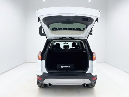 FORD KUGA TREND 1.5 ECOBOOST 120CV MT6 2019 de segunda mano