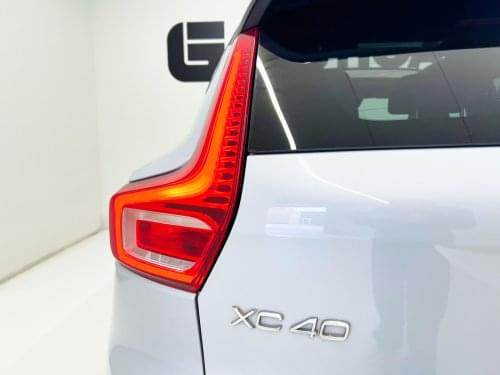 VOLVO XC40 R Design D3 150CV AT8 2019 de segunda mano