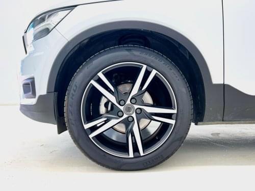 VOLVO XC40 R Design D3 150CV AT8 2019 de segunda mano