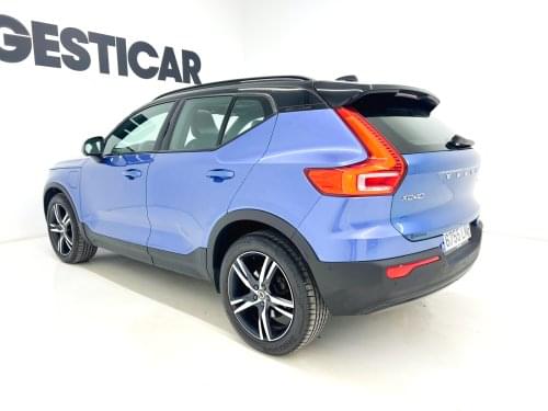 VOLVO XC40 1.5 T5 TWIN RECHARGE R-DESIGN AUTO 2021 de segunda mano