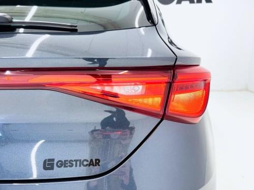 SEAT LEÓN 2.0TDI STYLE 115CV 2020 de segunda mano