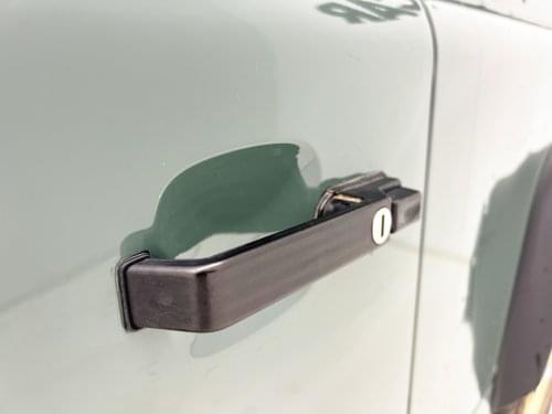 LAND ROVER DEFENDER 90 2.5TD5 SW SE 2008 de segunda mano