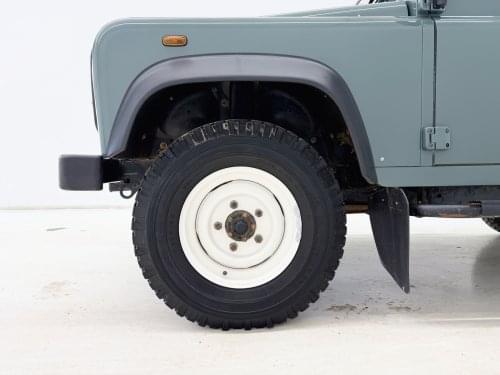 LAND ROVER DEFENDER 90 2.5TD5 SW SE 2008 de segunda mano