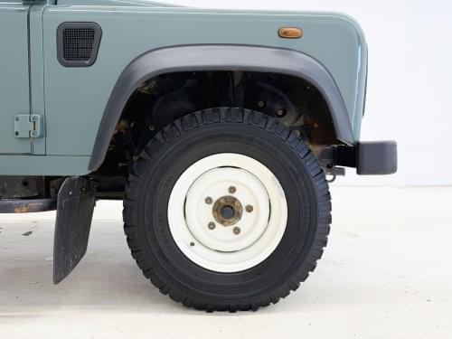 LAND ROVER DEFENDER 90 2.5TD5 SW SE 2008 de segunda mano