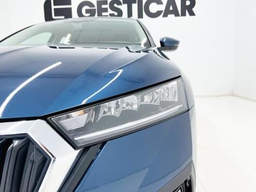 SKODA OCTAVIA COMBI 2.0 TDI 115CV MAN AMBITION 2021 de segunda mano