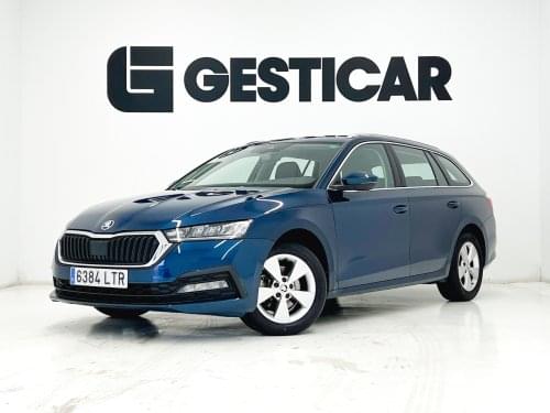 SKODA OCTAVIA COMBI 2.0 TDI 115CV MAN AMBITION 2021 de segunda mano