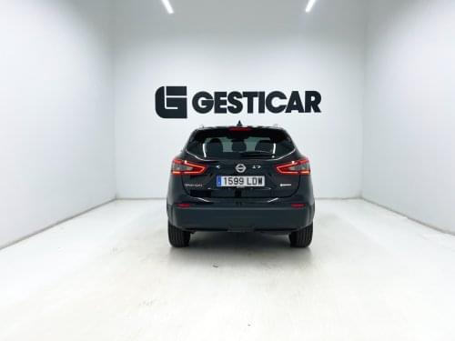 NISSAN QASHQAI DCI 115 CV E6D ACENTA 2020 de segunda mano