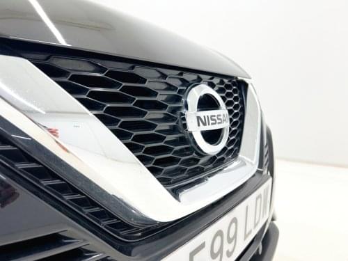 NISSAN QASHQAI DCI 115 CV E6D ACENTA 2020 de segunda mano