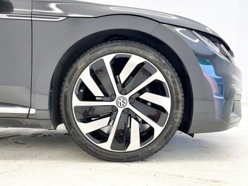 Comprar VOLKSWAGEN ARTEON R-LINE 2.0 TSI 190CV DSG 2019 de segunda mano VOLKSWAGEN ARTEON R-LINE 2.0 TSI 190CV DSG 2019 de segunda mano