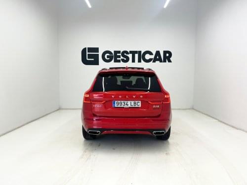 Comprar VOLVO XC60 R DESIGN AWD 2.0 B4 197CV 2019 de segunda mano VOLVO XC60 R DESIGN AWD 2.0 B4 197CV 2019 de segunda mano