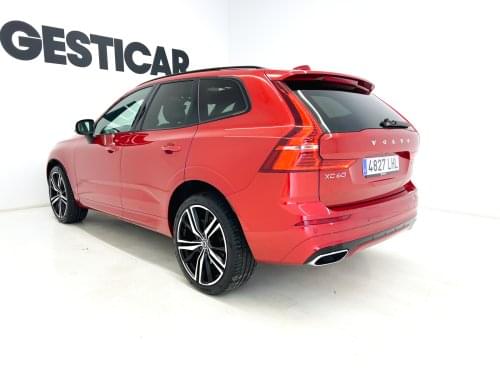 Comprar VOLVO XC60 R DESIGN AWD 2.0 B5 G 250CV AT8 2020 de segunda mano VOLVO XC60 R DESIGN AWD 2.0 B5 G 250CV AT8 2020 de segunda mano