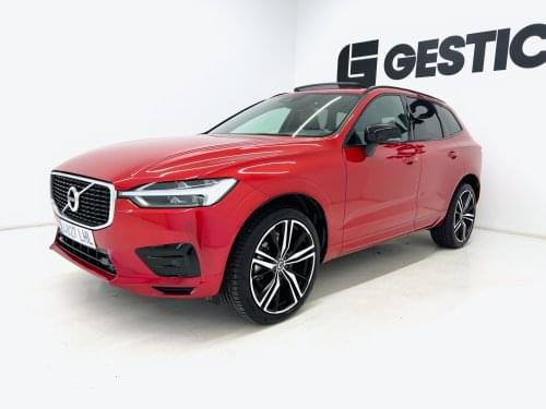 Comprar VOLVO XC60 R DESIGN AWD 2.0 B5 G 250CV AT8 2020 de segunda mano VOLVO XC60 R DESIGN AWD 2.0 B5 G 250CV AT8 2020 de segunda mano