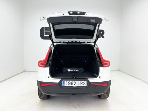 VOLVO XC40 T5 TWIN RECHARGE R-DESIGN AUTO 2021 de segunda mano