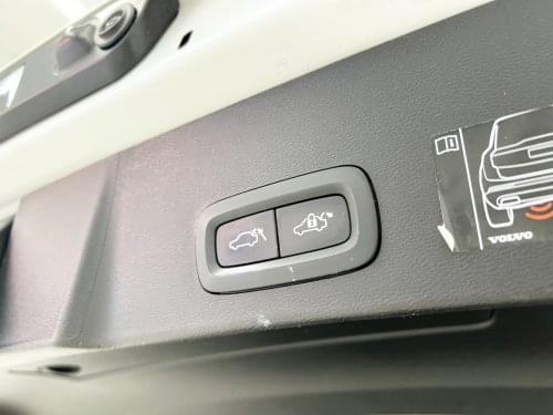 VOLVO XC40 T5 TWIN RECHARGE R-DESIGN AUTO 2021 de segunda mano