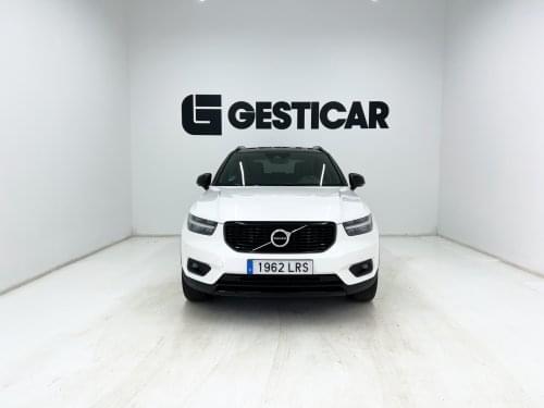 VOLVO XC40 T5 TWIN RECHARGE R-DESIGN AUTO 2021 de segunda mano