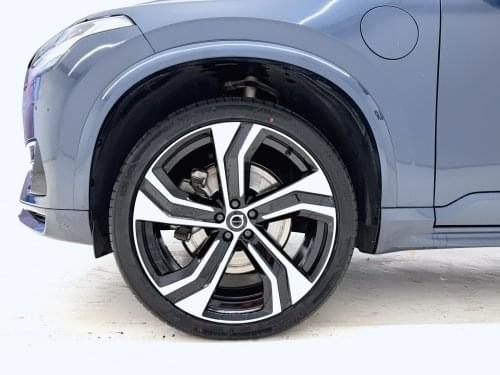 VOLVO XC90 R DESIGN AWD 2.0 T8 390CV 2021 de segunda mano