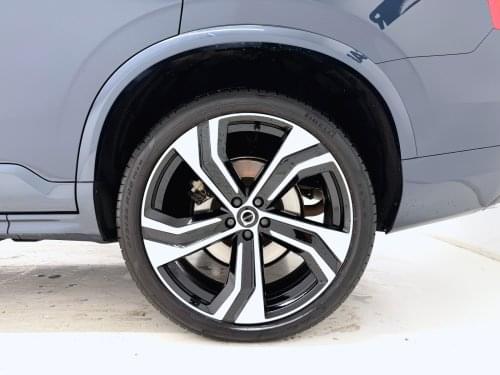 VOLVO XC90 R DESIGN AWD 2.0 T8 390CV 2021 de segunda mano