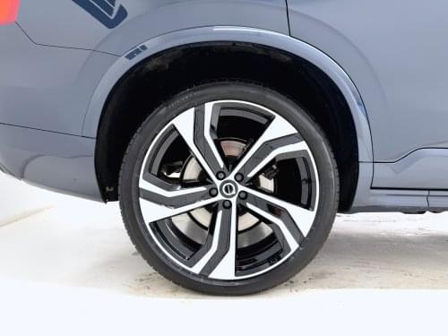 VOLVO XC90 R DESIGN AWD 2.0 T8 390CV 2021 de segunda mano