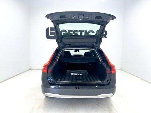 VOLVO V90 CROSS COUNTRY CORE 2.0 B4D 197 CV AUTO 2023 de segunda mano